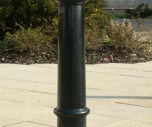 Delaval Bollard