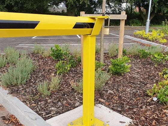 Heavy duty barrier - Image 3