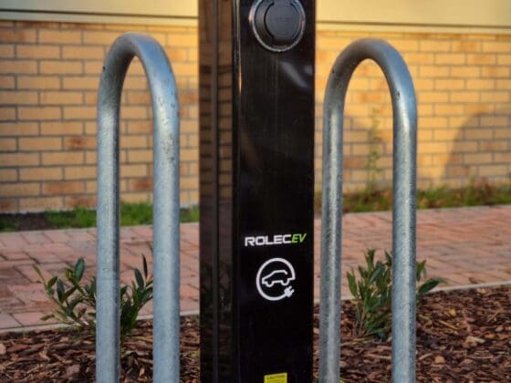 ‘Loop’ design EV protector