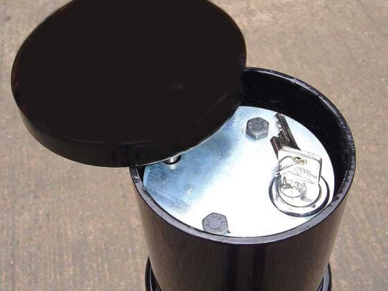 Ornate Removable Bollard - Image 2