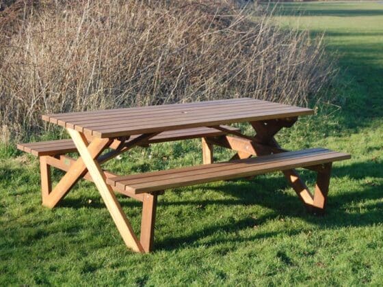 Picnic Table - Image 2