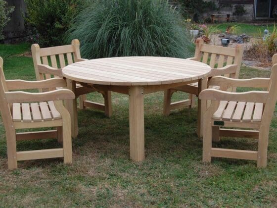 Round Table With Seats