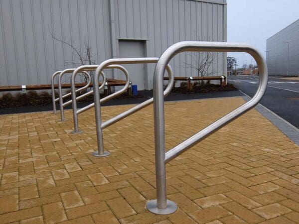 The Pea cycle stand