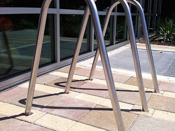 The Bermuda cycle stand