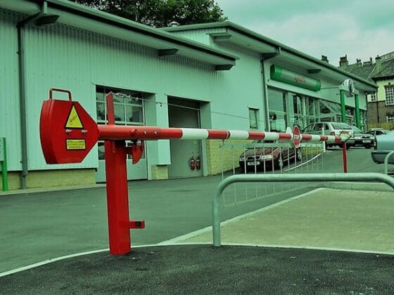 Lux Heavy Duty Barrier
