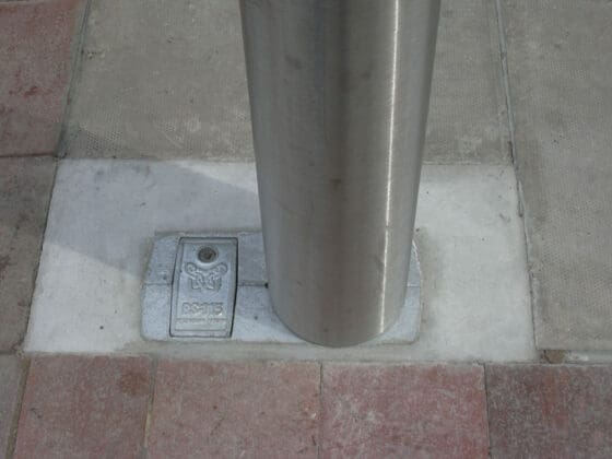 Removable Flush Socketed