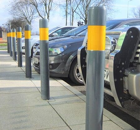 Single Rebated Bollard with Band
