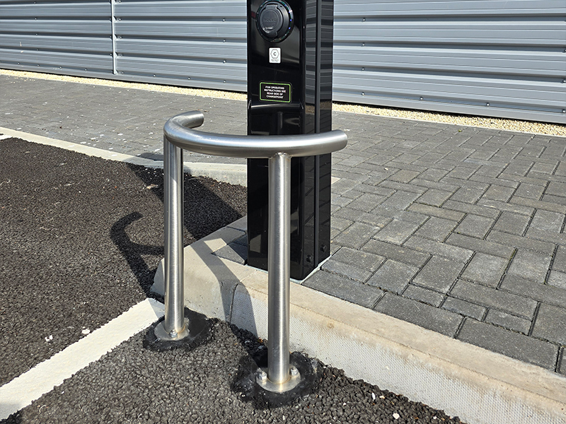 ‘Half halo’ design EV protector - Image 4