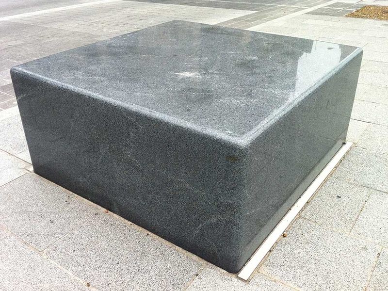 Feature Rocks and Stones