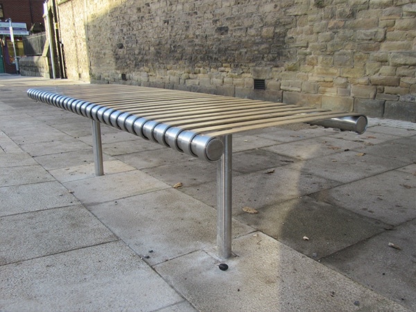 Warwick Bench