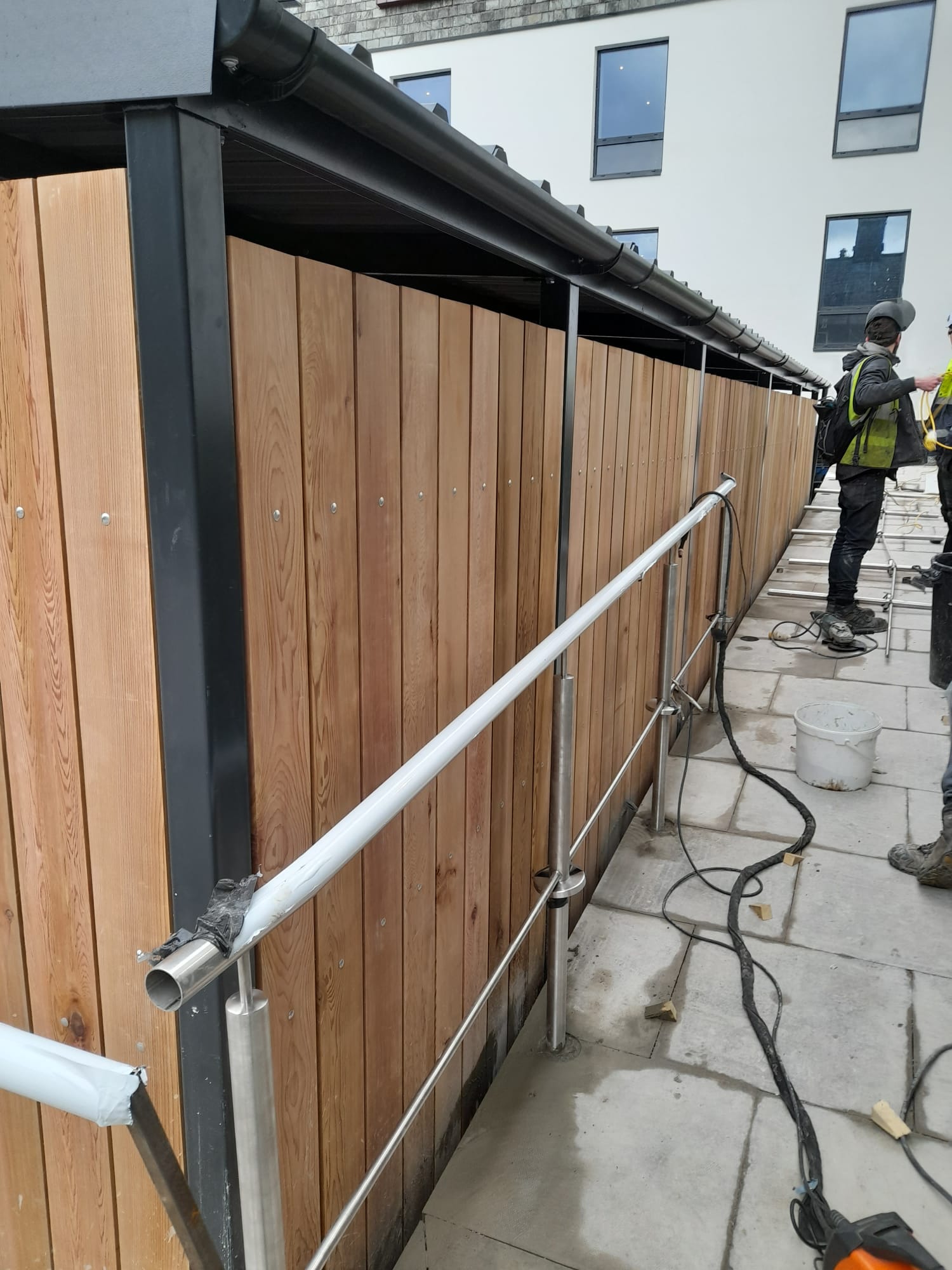 Bin Store with Steel Roof - Image 2