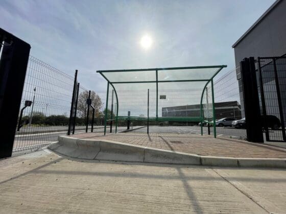 Derwent Smoking & Vaping Shelter